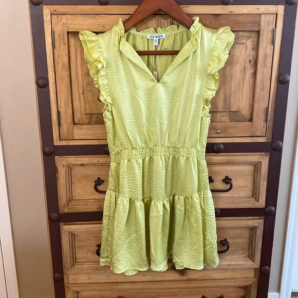 steve madden green dress Steve Madden Women's Liza Dress Sleeveless Dresses - Thyme Green - Size Large